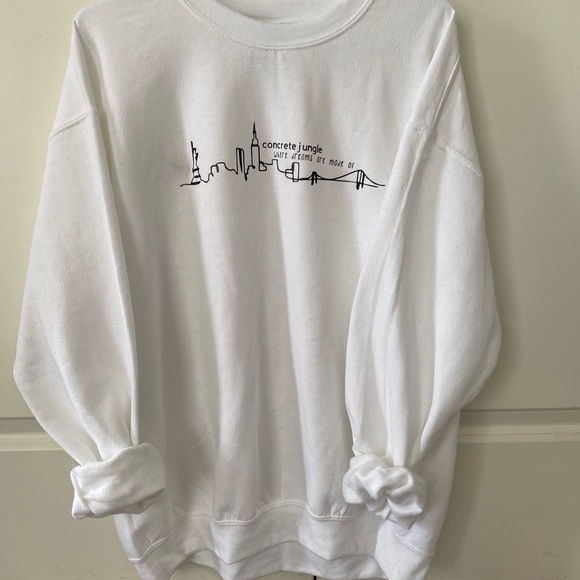 concrete jungle custom crewneck:) - Picture 2 of 3